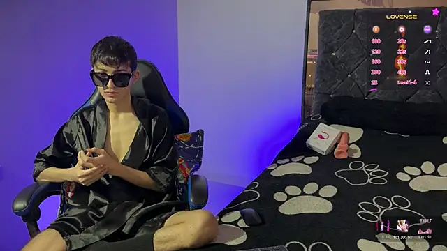 Last alex online show from 07-05-26, 03:02