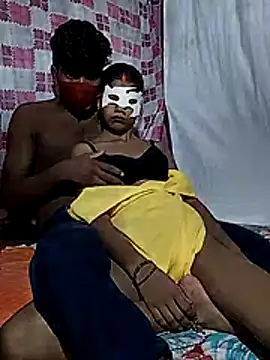Snapshot of seemarani78 chatting on 07-21-26, 04:15 seemarani78 online show from 07-21-26, 04:15