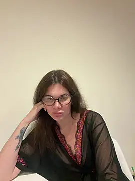 Snapshot of Sophie_Virginia chatting on 07-30-26, 07:13 Sophie Virginia online show from 07-30-26, 07:13