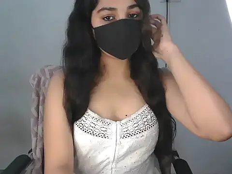 Snapshot of Naughty_Meena chatting on 07-24-26, 10:02 Naughty Meena online show from 07-24-26, 10:02