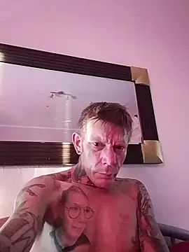 Snapshot of mr_candy1986 chatting on 07-14-26, 05:51 mr candy1986 online show from 07-14-26, 05:51
