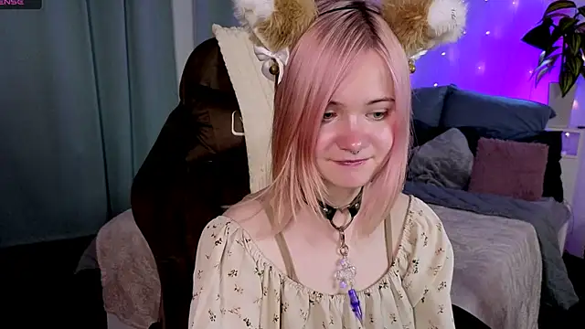 Miiu miiu online show from 07-14-26, 02:05