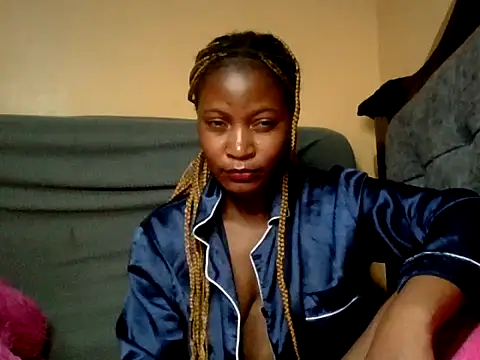 sexybaddie27 online show from 07-18-26, 09:57