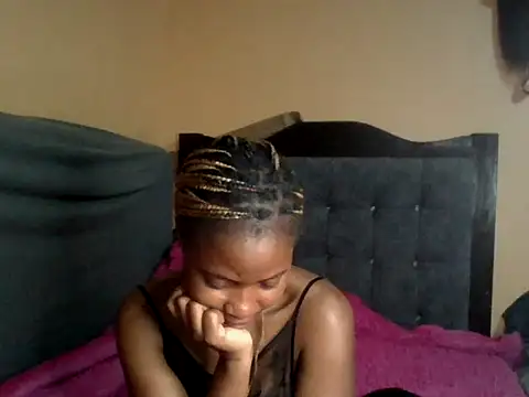 sexybaddie27 online show from 07-23-26, 02:48
