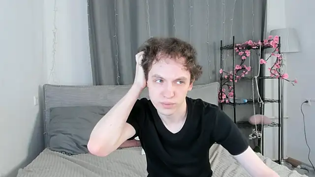 Arrogant Eli online show from 07-29-26, 09:35