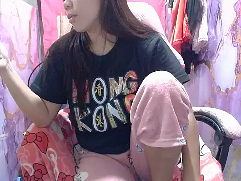 Urhot sexy yassy online show from 07-14-26, 02:05