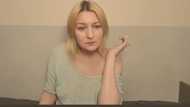 Snapshot of Bonnie_kisses chatting on 07-12-26, 07:38 Bonnie kisses online show from 07-12-26, 07:38