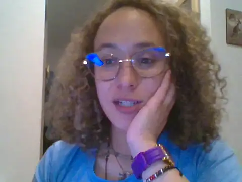 ValeriaMonroe online show from 07-21-26, 12:46