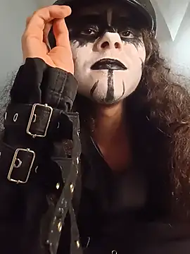 Loveyoutodeath online show from 07-08-26, 04:28