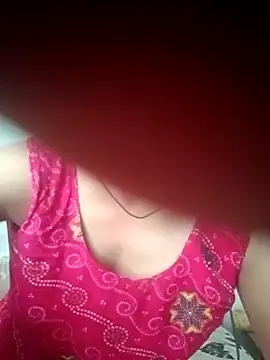 Snapshot of Lovely-Gupta chatting on 07-16-26, 04:18 Lovely-Gupta online show from 07-16-26, 04:18