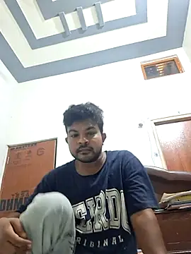 Snapshot of Ashiksh78 chatting on 07-08-26, 06:07 Ashiksh78 online show from 07-08-26, 06:07