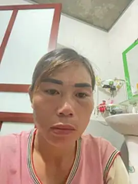quyquy01 online show from 07-14-26, 08:47