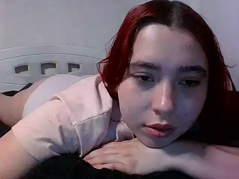 Snapshot of Ani_000 chatting on 07-14-26, 11:32 Ani 000 online show from 07-14-26, 11:32