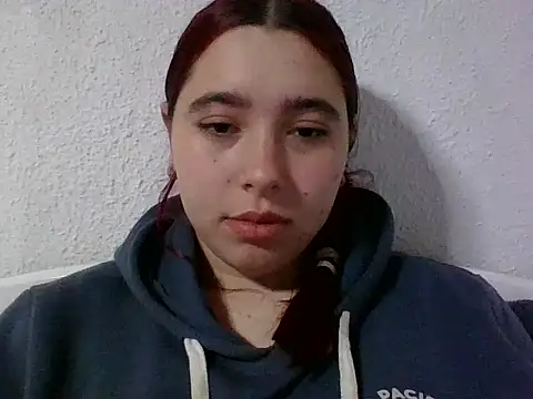 Snapshot of Ani_000 chatting on 07-19-26, 12:47 Ani 000 online show from 07-19-26, 12:47