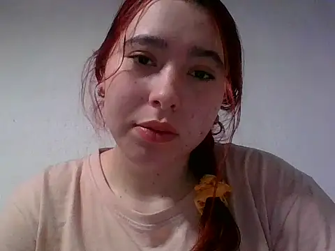 Snapshot of Ani_000 chatting on 07-21-26, 10:17 Ani 000 online show from 07-21-26, 10:17
