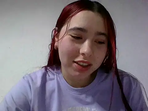 Snapshot of Ani_000 chatting on 07-22-26, 11:40 Ani 000 online show from 07-22-26, 11:40