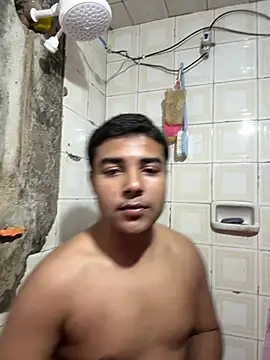 Snapshot of Annm071 chatting on 07-19-26, 10:35 Annm071 online show from 07-19-26, 10:35