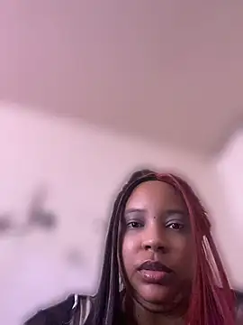 Snapshot of BRATTYSPOILEDDOMQUEEN chatting on 07-23-26, 05:33 BRATTYSPOILEDDOMQUEEN online show from 07-23-26, 05:33