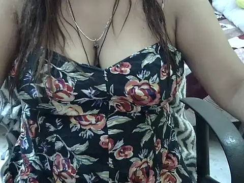 Snapshot of Hot_Soni26 chatting on 07-15-26, 05:34 Hot Soni26 online show from 07-15-26, 05:34