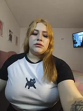 Kit Cat online show from 07-15-26, 03:01