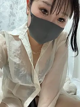 Snapshot of yume763 chatting on 07-17-26, 03:29 yume763 online show from 07-17-26, 03:29