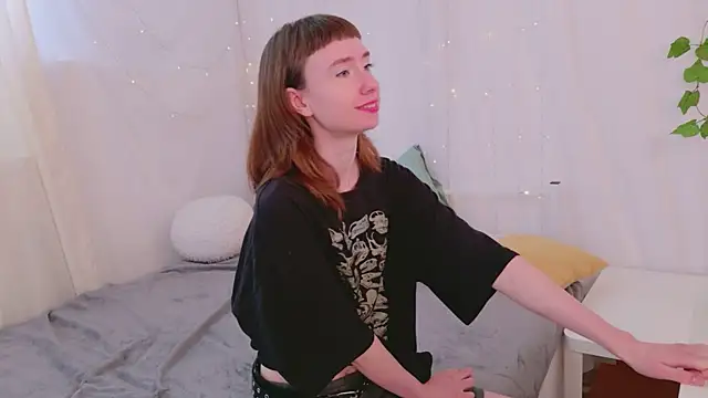Naomi Evermore online show from 07-16-26, 05:35