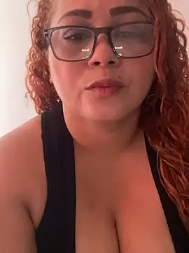 Snapshot of sabrina_hot_milf chatting on 07-16-26, 06:36 sabrina hot milf online show from 07-16-26, 06:36