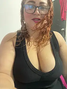 Snapshot of sabrina_hot_milf chatting on 07-22-26, 03:20 sabrina hot milf online show from 07-22-26, 03:20