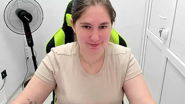 LunaVenom online show from 07-21-26, 06:27