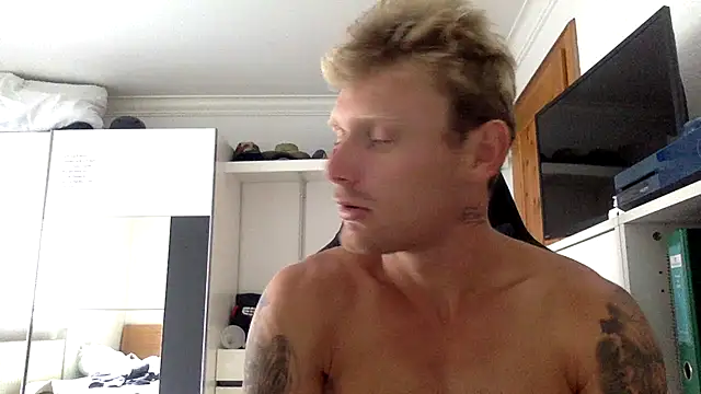 Nakedendurance1994 online show from 07-19-26, 11:03