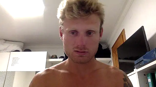 Nakedendurance1994 online show from 07-22-26, 08:22
