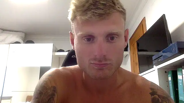 Nakedendurance1994 online show from 07-29-26, 06:17