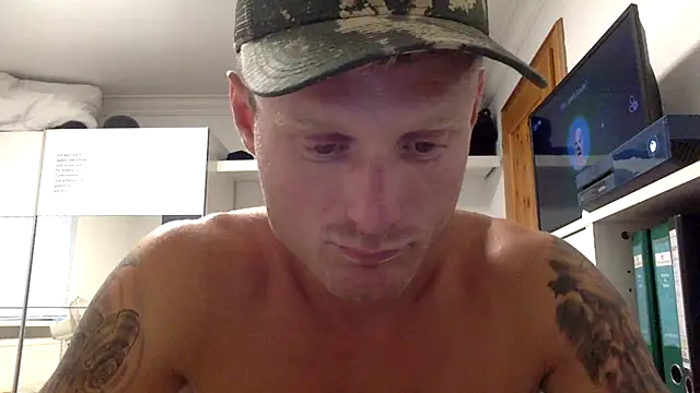 Nakedendurance1994 online show from 08-06-26, 03:58