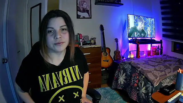 Allis Wonderland online show from 07-12-26, 03:19