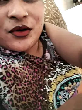 Snapshot of cute_bhabi69 chatting on 07-27-26, 04:41 cute bhabi69 online show from 07-27-26, 04:41
