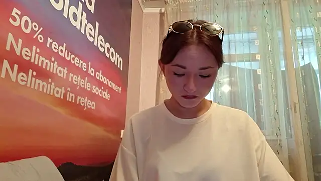 Snapshot of SerratedRival chatting on 07-23-26, 03:21 SerratedRival online show from 07-23-26, 03:21