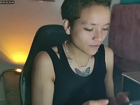 Snapshot of unicornio_sex chatting on 07-27-26, 04:30 unicornio sex online show from 07-27-26, 04:30