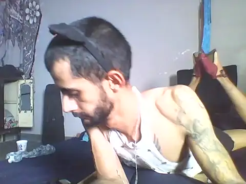 Snapshot of hotboy666274 chatting on 07-25-26, 02:36 hotboy666274 online show from 07-25-26, 02:36