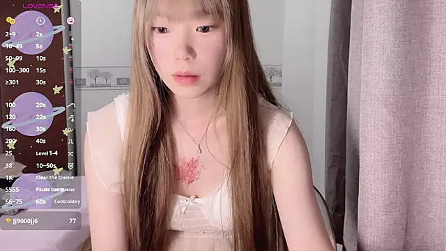 momo-9999 online show from 07-23-26, 12:14
