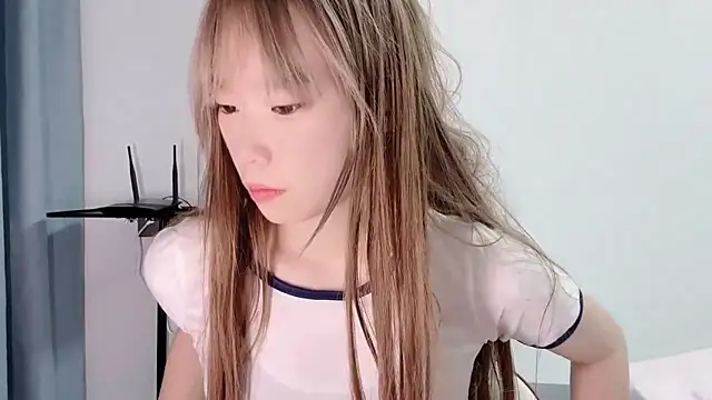 momo-9999 online show from 07-27-26, 02:13