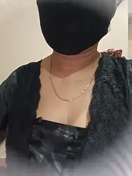 Snapshot of Nila_tamil36 chatting on 07-24-26, 05:44 Nila tamil36 online show from 07-24-26, 05:44