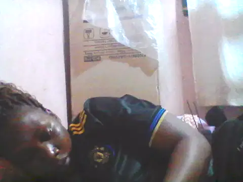 Snapshot of shix43 chatting on 07-17-26, 06:24 shix43 online show from 07-17-26, 06:24