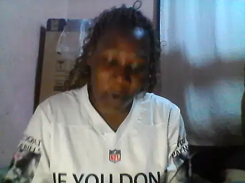 Snapshot of shix43 chatting on 07-19-26, 06:44 shix43 online show from 07-19-26, 06:44