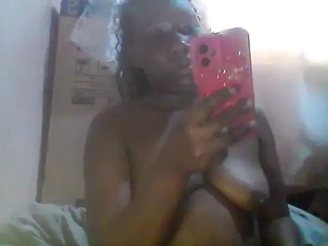 Snapshot of shix43 chatting on 07-28-26, 11:17 shix43 online show from 07-28-26, 11:17