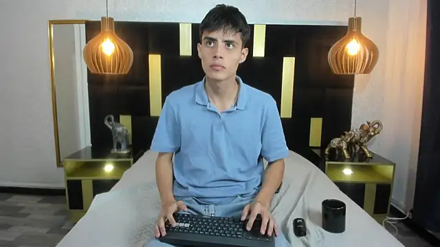 Thiago Firee online show from 07-28-26, 12:48