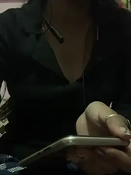 Snapshot of Monika_sharma001 chatting on 07-24-26, 03:32 Monika sharma001 online show from 07-24-26, 03:32