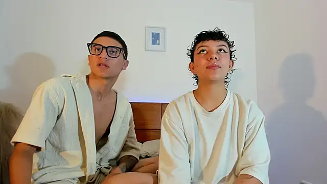 kade demi online show from 07-30-26, 10:09