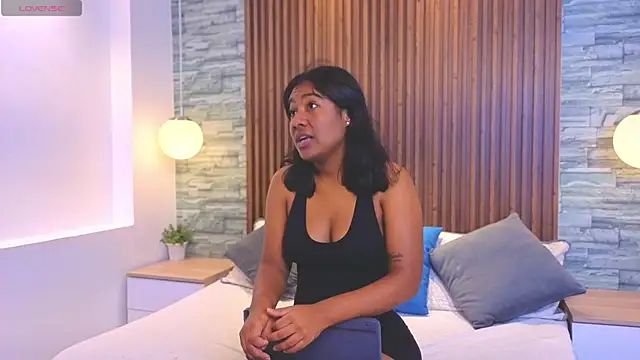 Valentina rose x online show from 07-28-26, 06:42