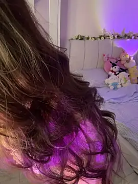tiffannyland online show from 07-17-26, 11:42