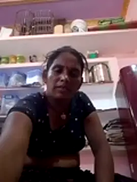 Snapshot of Rakhihot35 chatting on 07-28-26, 11:17 Rakhihot35 online show from 07-28-26, 11:17
